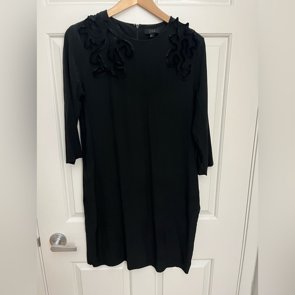 COS black dress size 8 - for work or going out - Picture 2 of 6